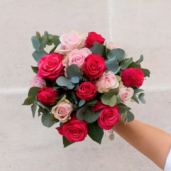 Rose du Désert à fleur Blanche – 36 mois – pot de 15cm – Supermarché.mg
